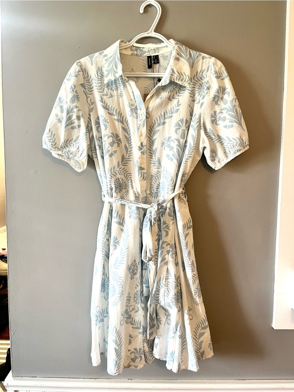 Vero Moda Light Blue and White Floral Mini Shirt Dress - Picture 4 of 7